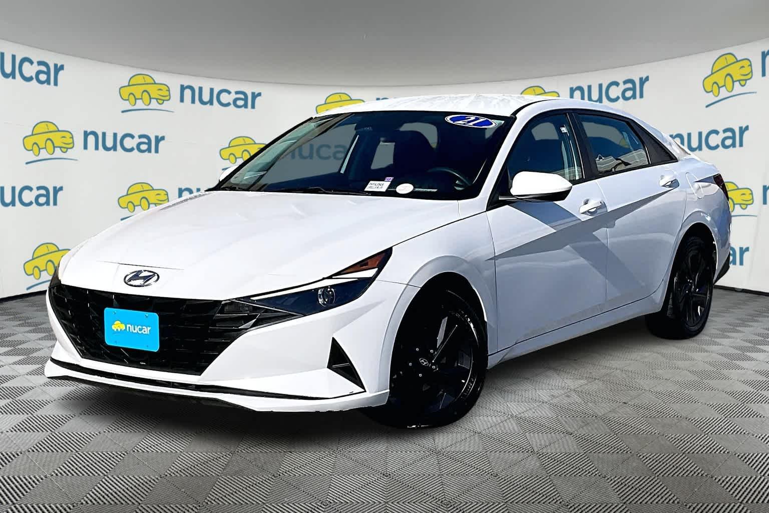 2021 Hyundai Elantra SEL - Photo 3