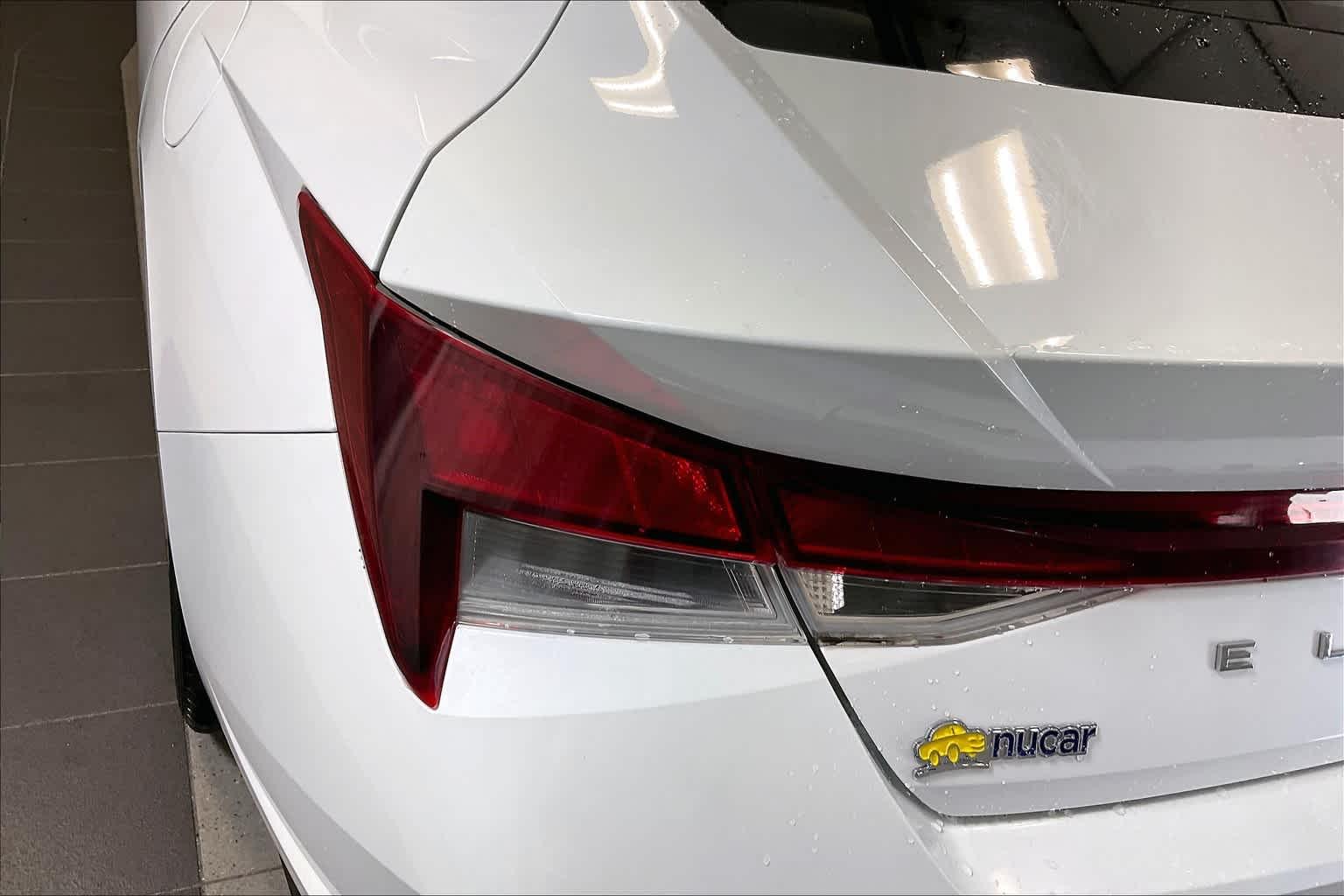 2021 Hyundai Elantra SEL - Photo 32