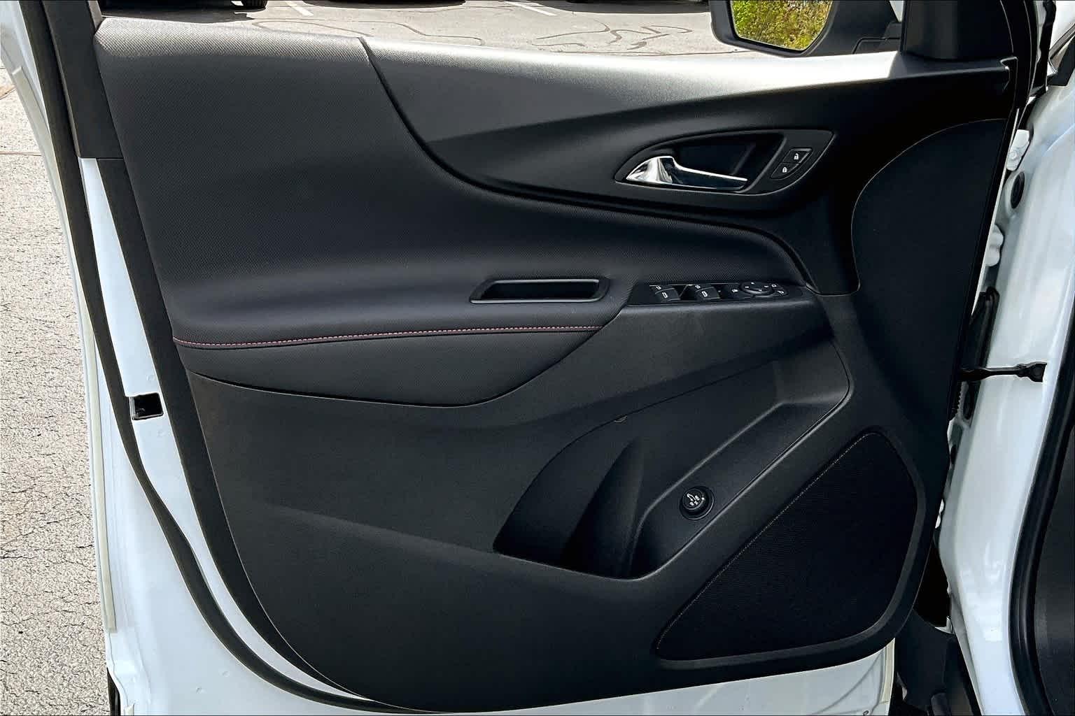 2022 Chevrolet Equinox RS - Photo 9