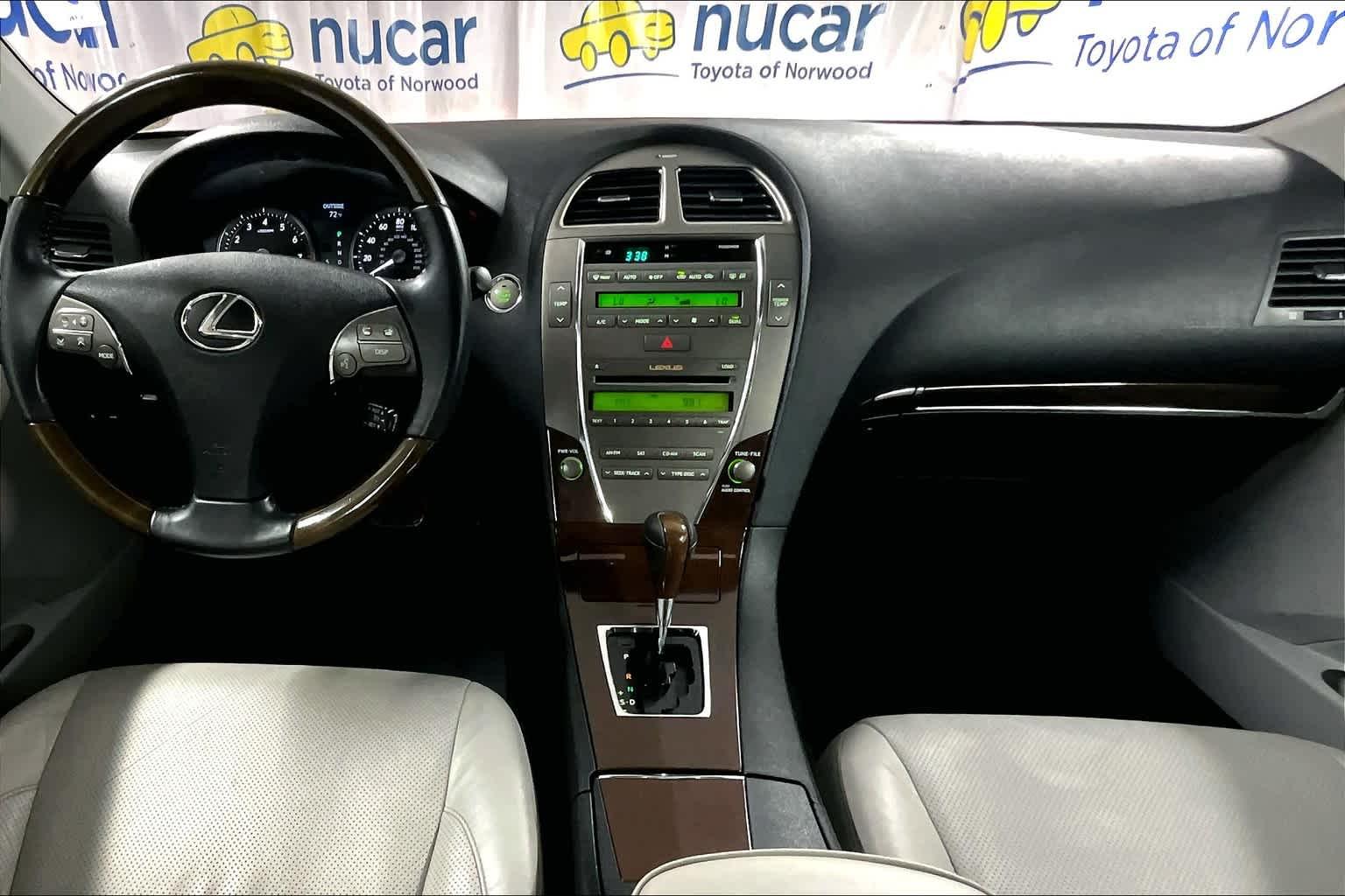 2010 Lexus ES 350  - Photo 20