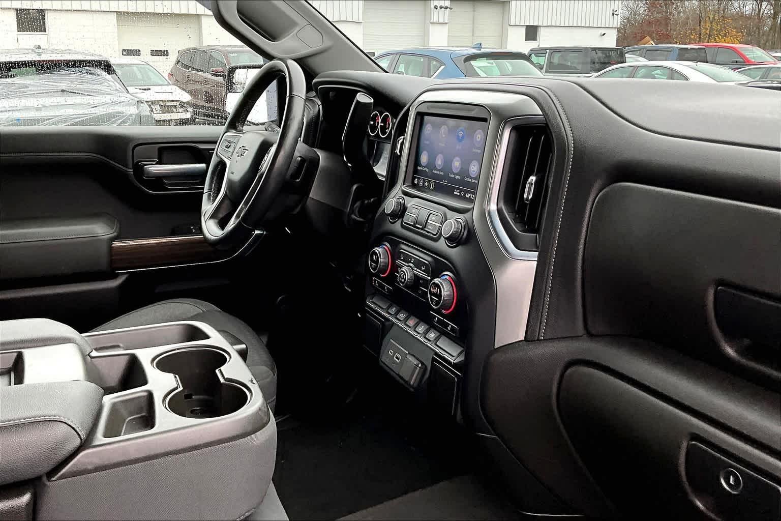 2021 Chevrolet Silverado 1500 LT 4WD Crew Cab 147 - Photo 21