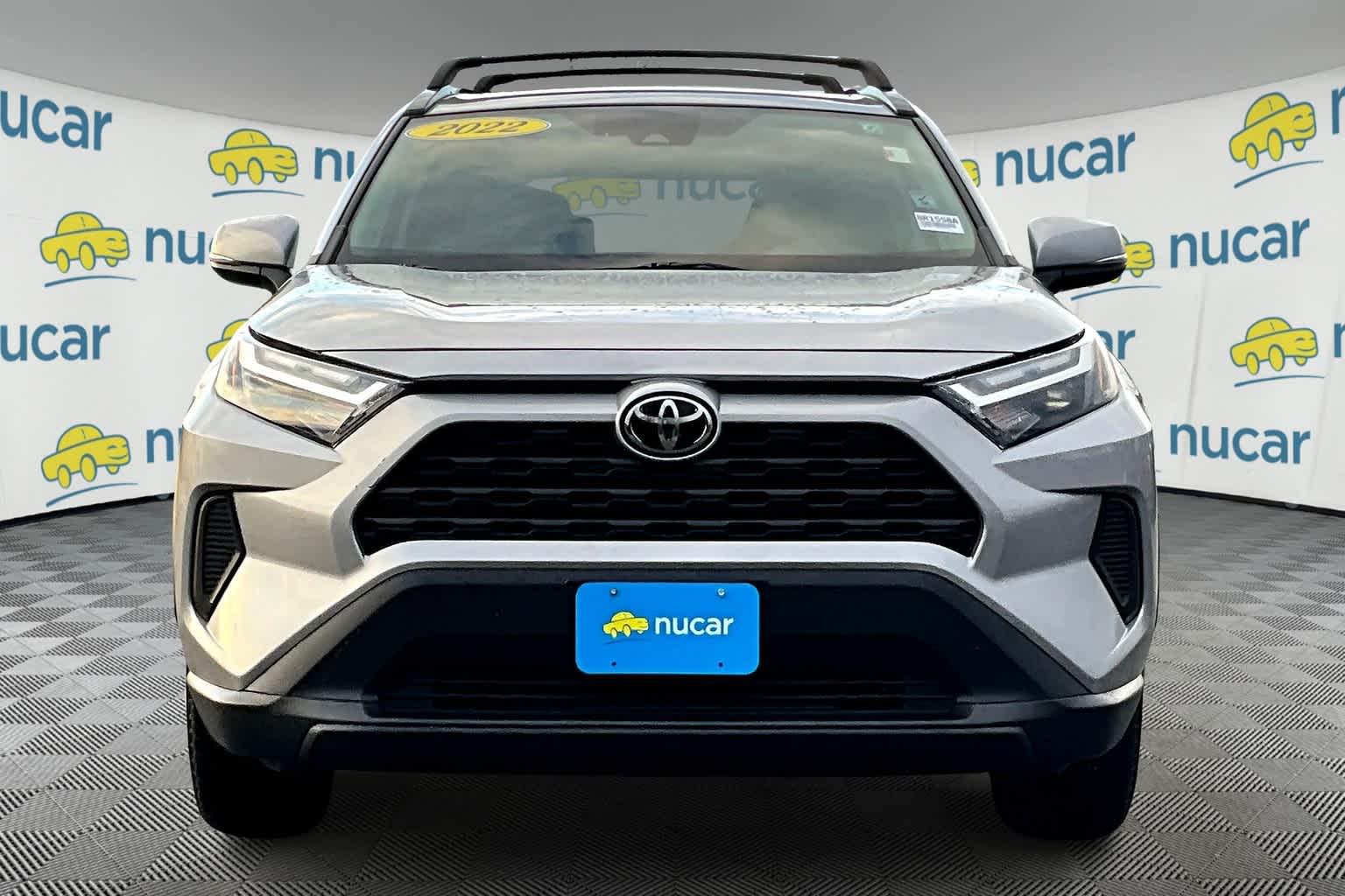 2022 Toyota RAV4 XLE - Photo 2