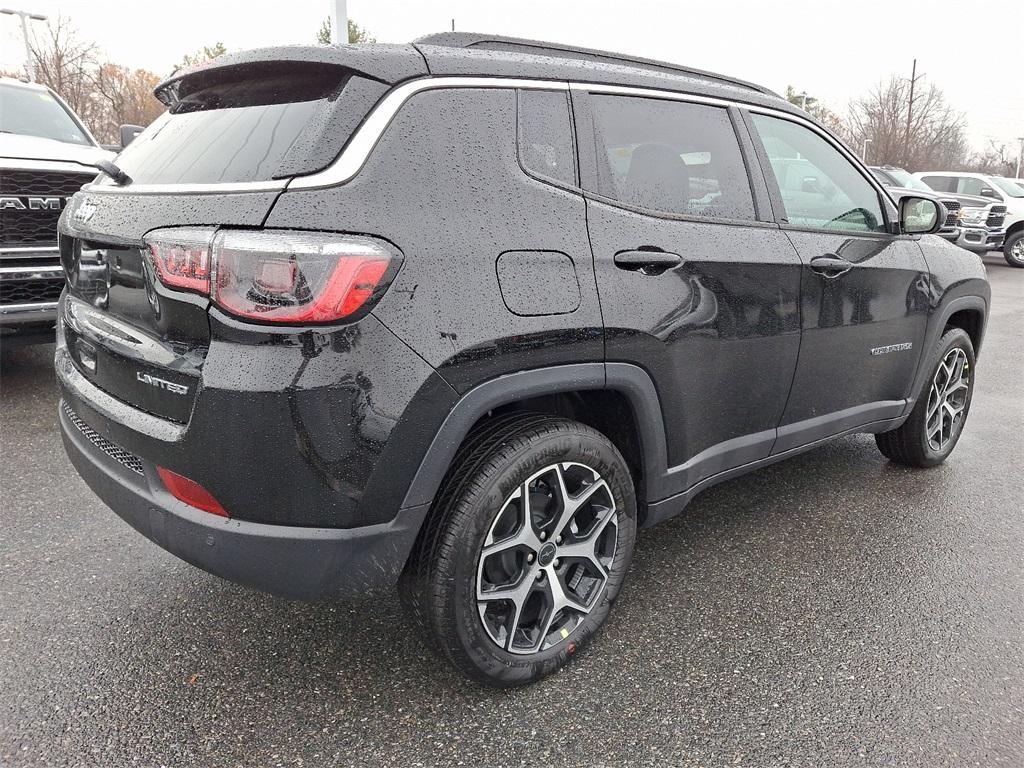 2025 Jeep Compass Limited - Photo 4