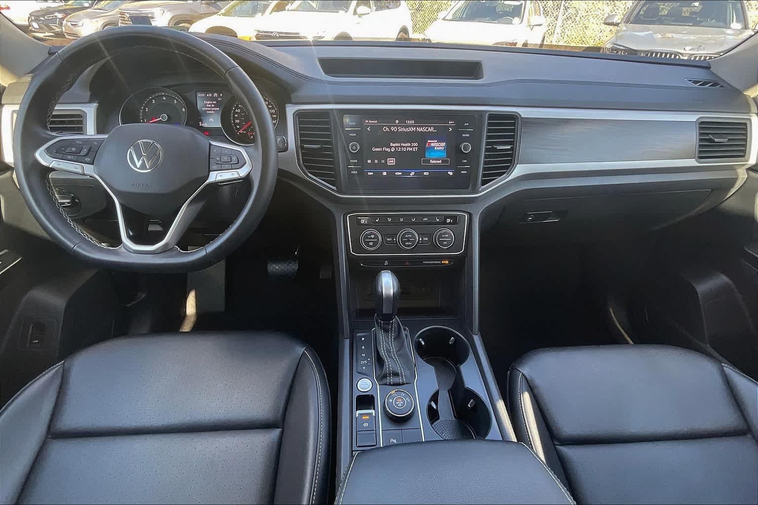 2021 Volkswagen Atlas 3.6L V6 SE w/Technology - Photo 22