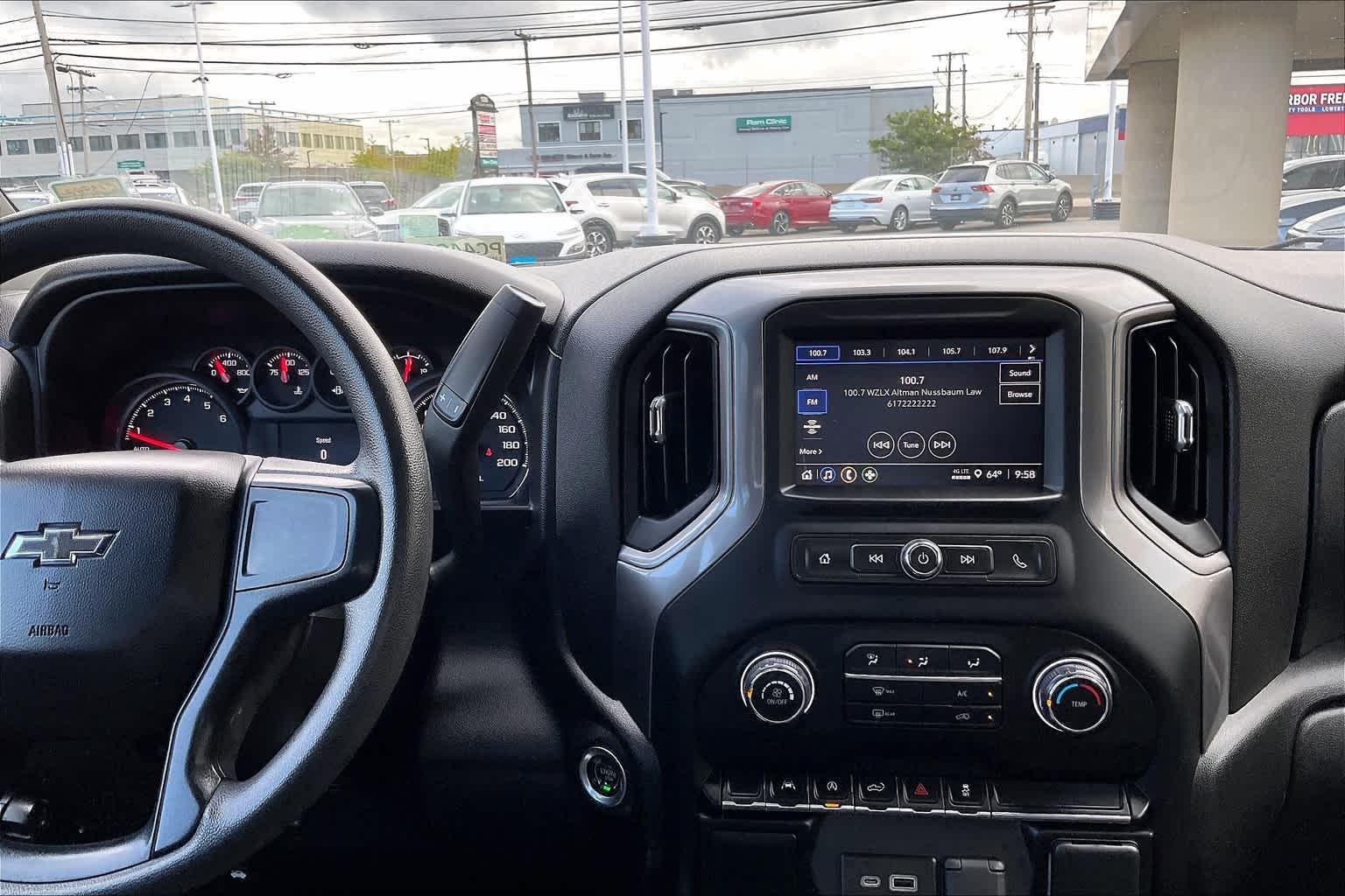 2022 Chevrolet Silverado 1500 Custom 4WD Crew Cab 147 - Photo 18