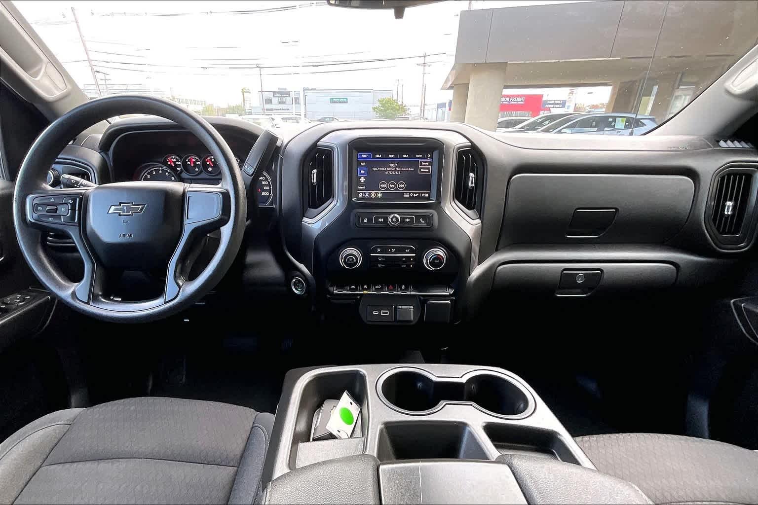 2022 Chevrolet Silverado 1500 Custom 4WD Crew Cab 147 - Photo 21