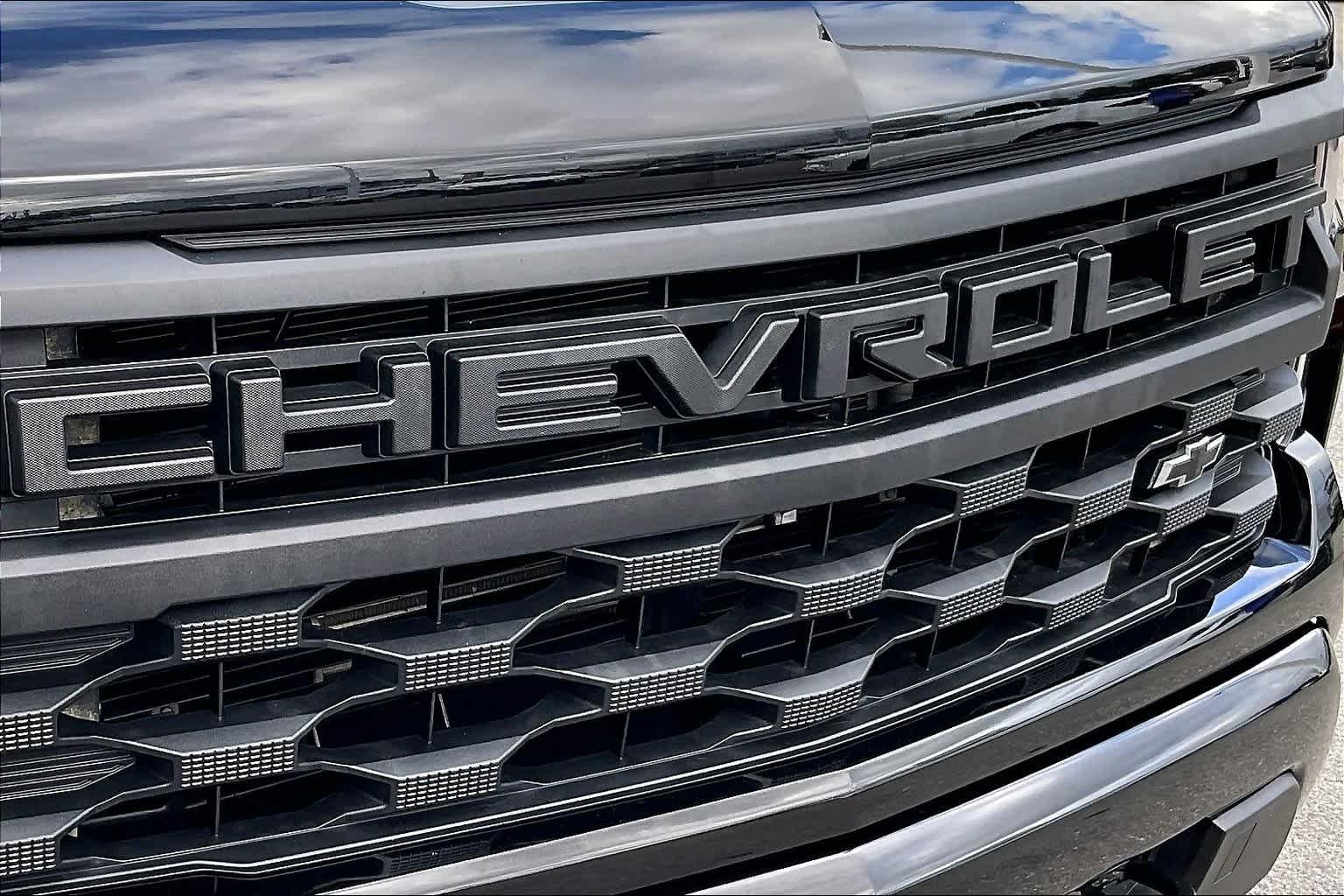 2022 Chevrolet Silverado 1500 Custom 4WD Crew Cab 147 - Photo 31