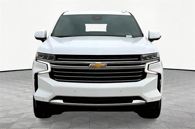 2023 Chevrolet Suburban LT - Photo 2