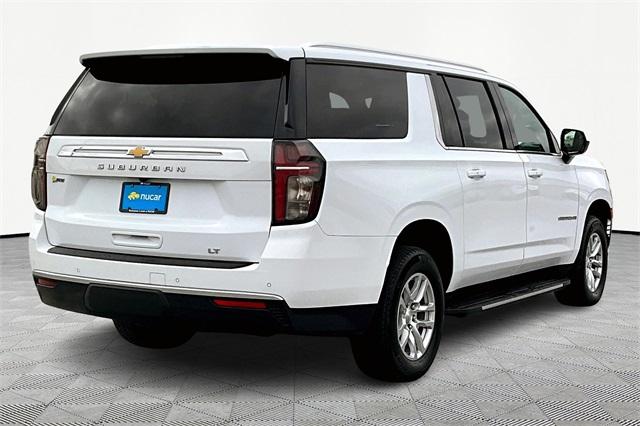 2023 Chevrolet Suburban LT - Photo 6