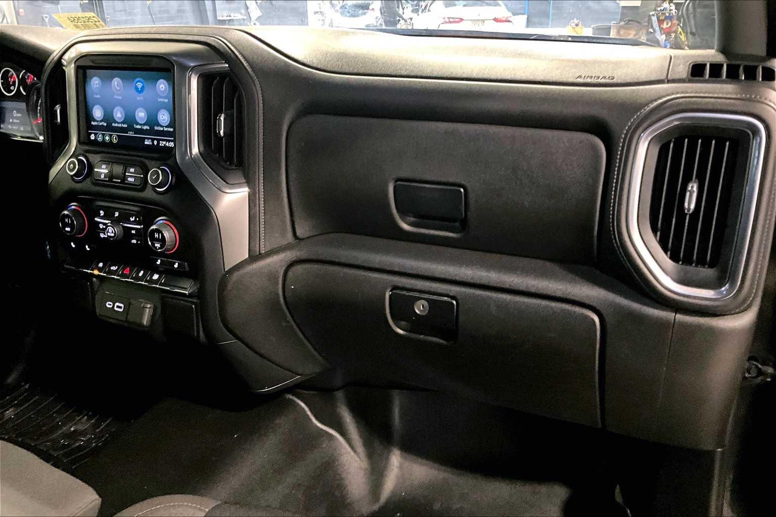 2021 Chevrolet Silverado 1500 RST - Photo 13