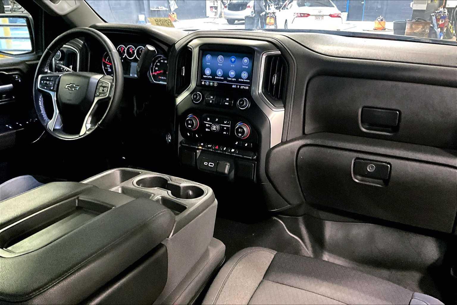 2021 Chevrolet Silverado 1500 RST - Photo 14