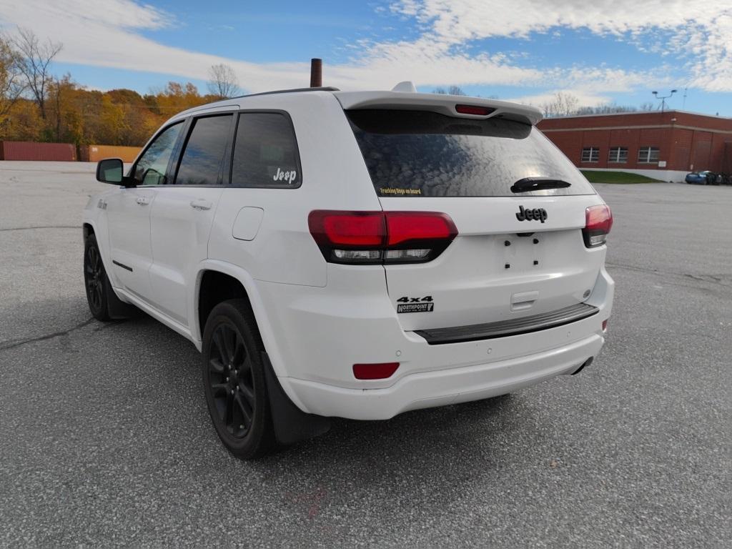 2018 Jeep Grand Cherokee Altitude - Photo 3