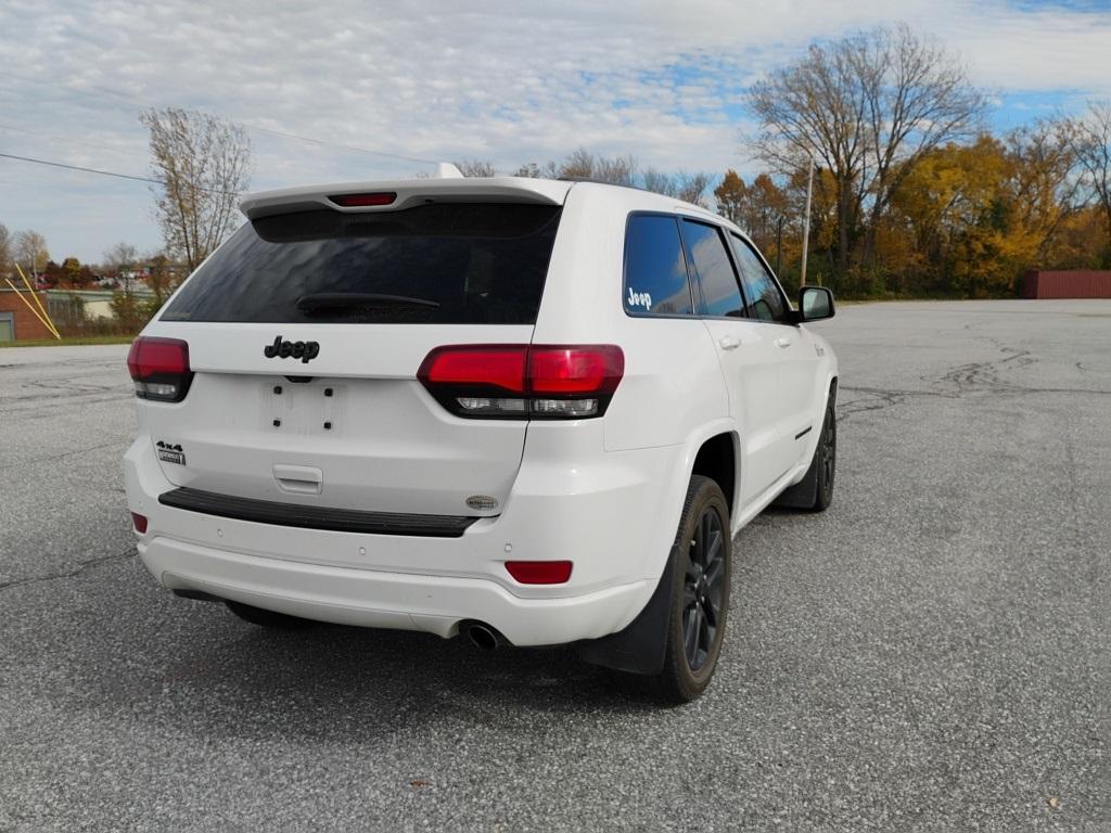 2018 Jeep Grand Cherokee Altitude - Photo 5