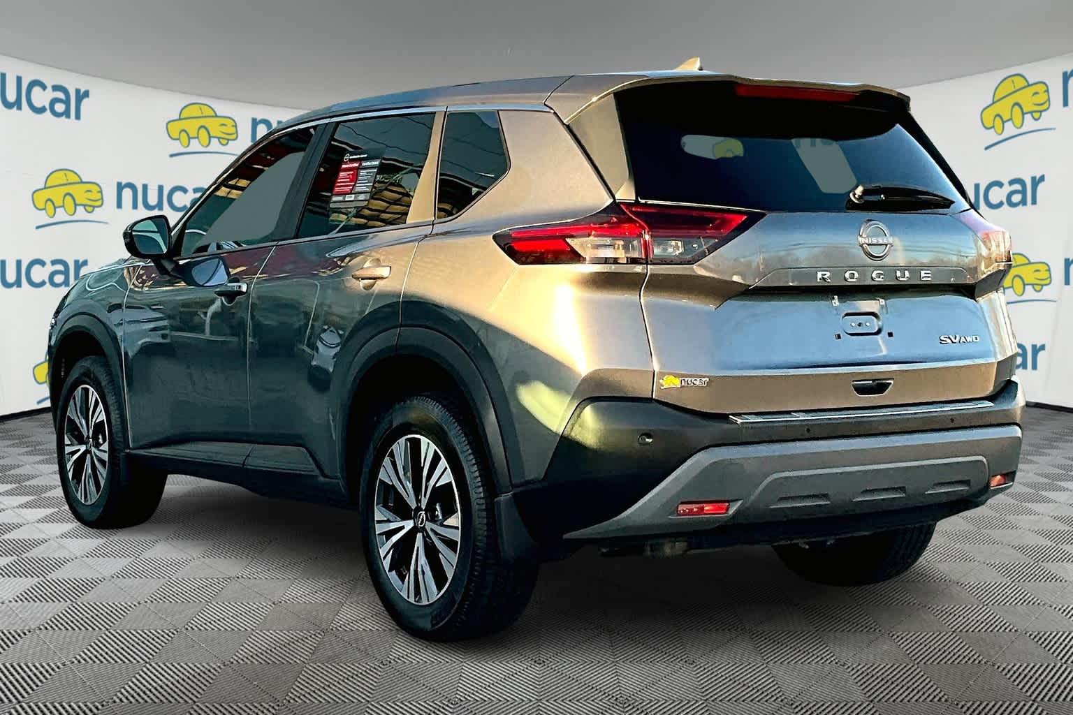 2023 Nissan Rogue SV - Photo 4