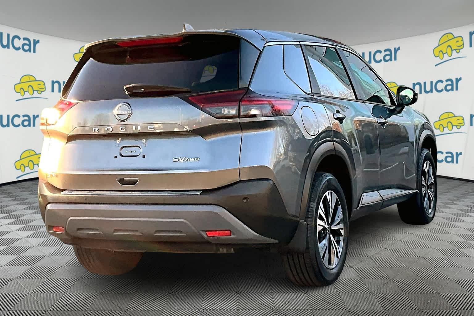 2023 Nissan Rogue SV - Photo 6