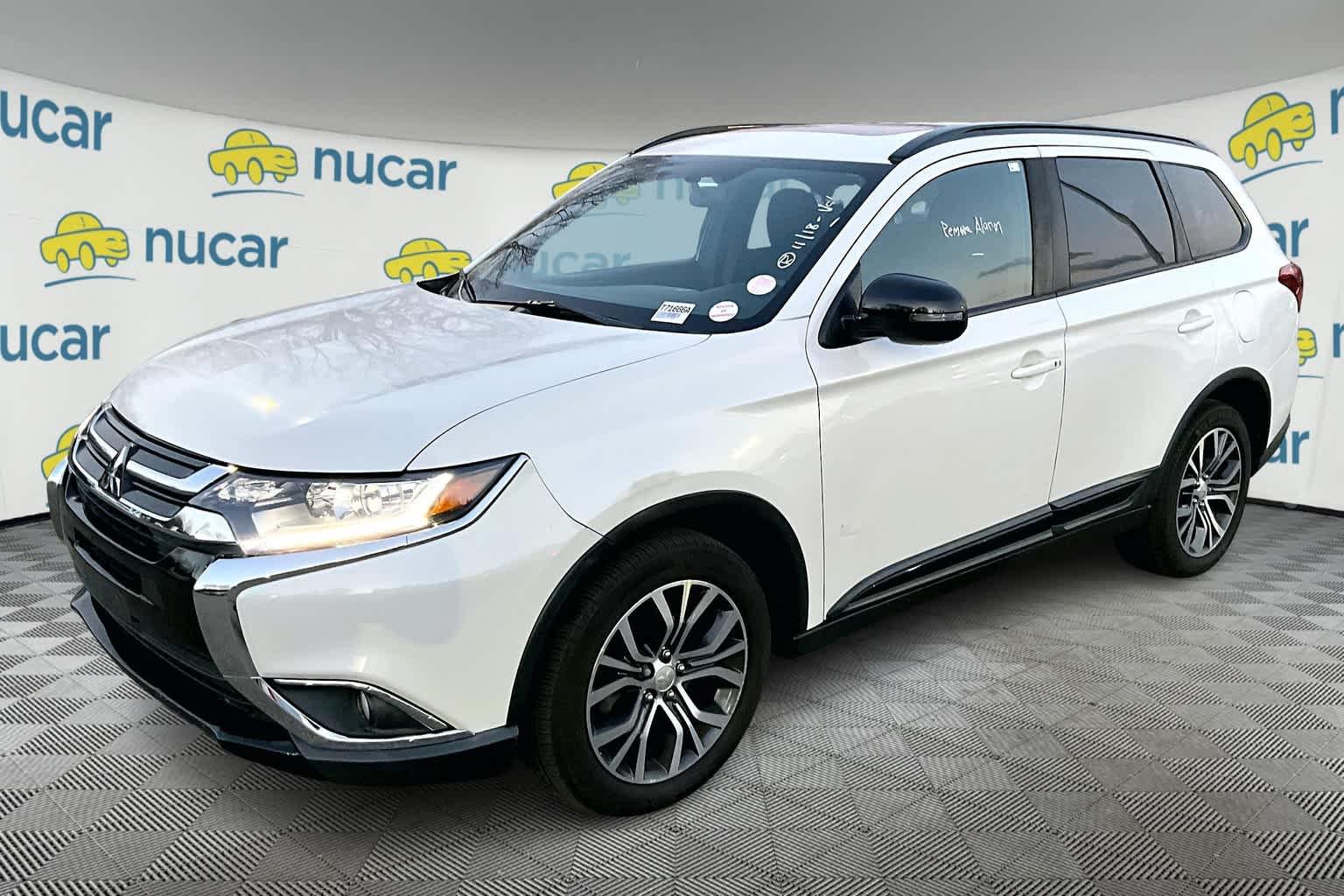 2018 Mitsubishi Outlander LE - Photo 3