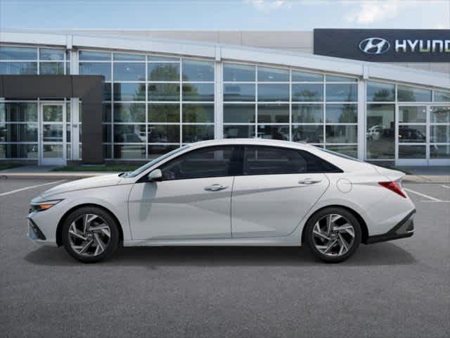 2025 Hyundai Elantra SEL Convenience - Photo 3