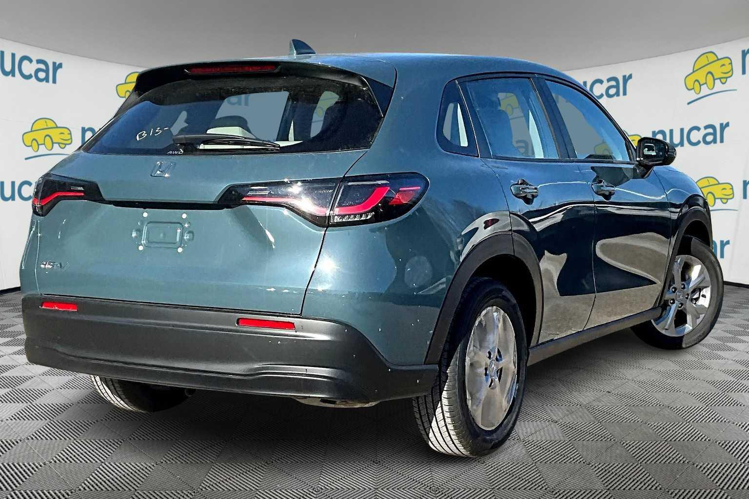 2025 Honda HR-V LX - Photo 7