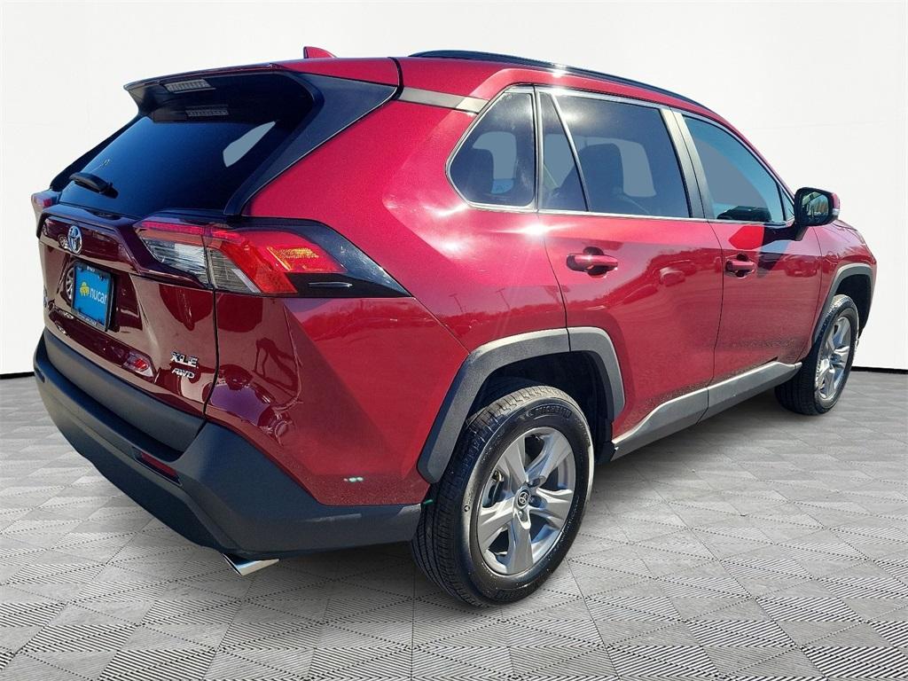 2023 Toyota RAV4 XLE - Photo 6