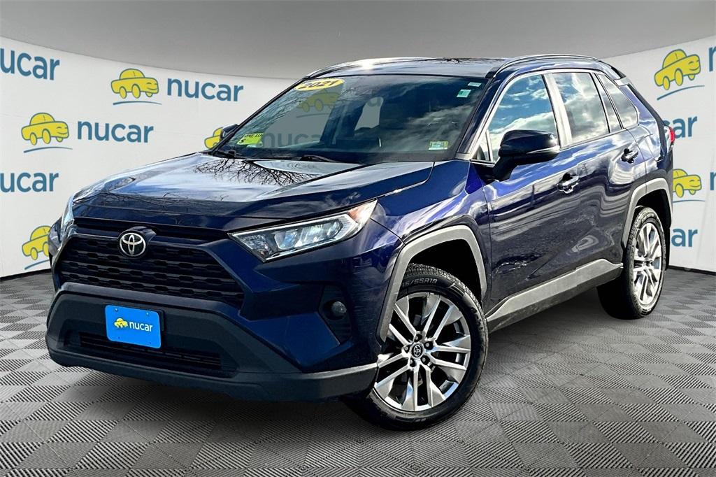 2021 Toyota RAV4 XLE Premium - Photo 3