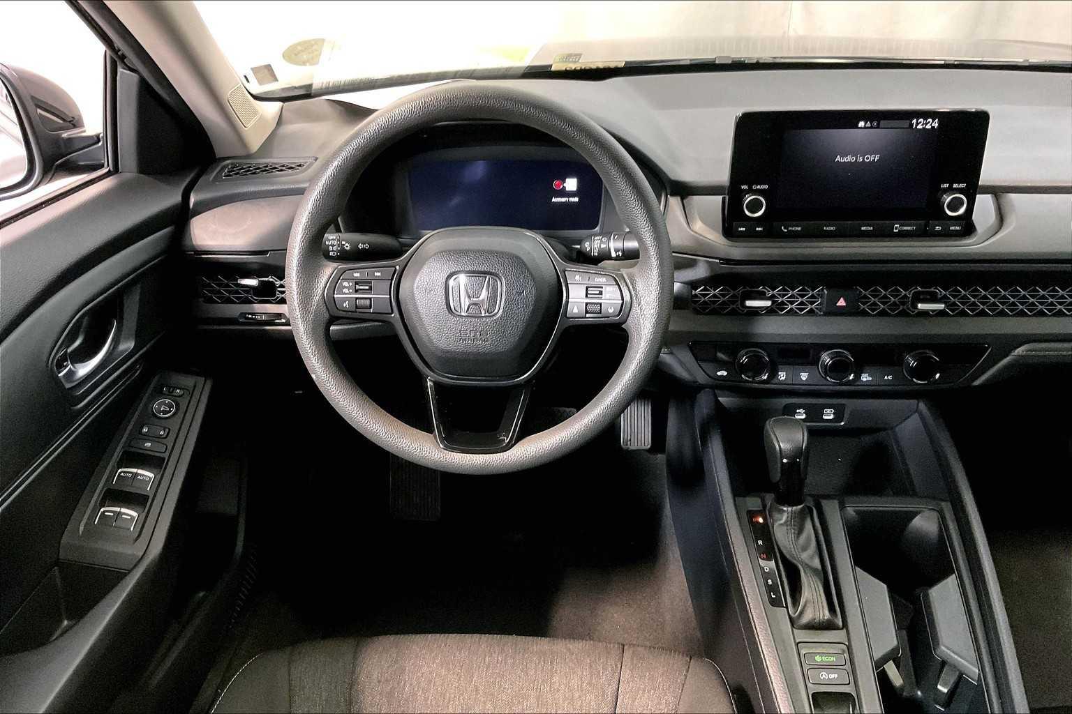 2023 Honda Accord EX - Photo 17