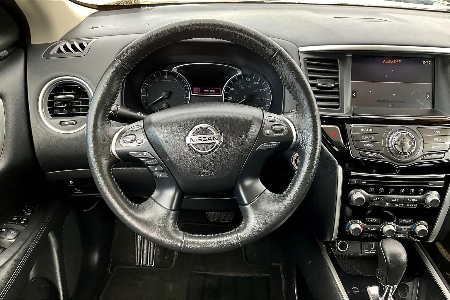 2020 Nissan Pathfinder SV - Photo 18