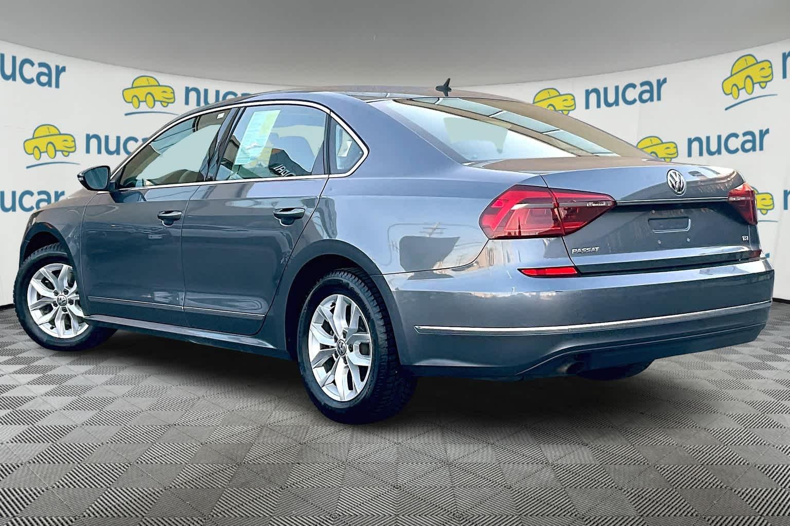 2017 Volkswagen Passat 1.8T S - Photo 4