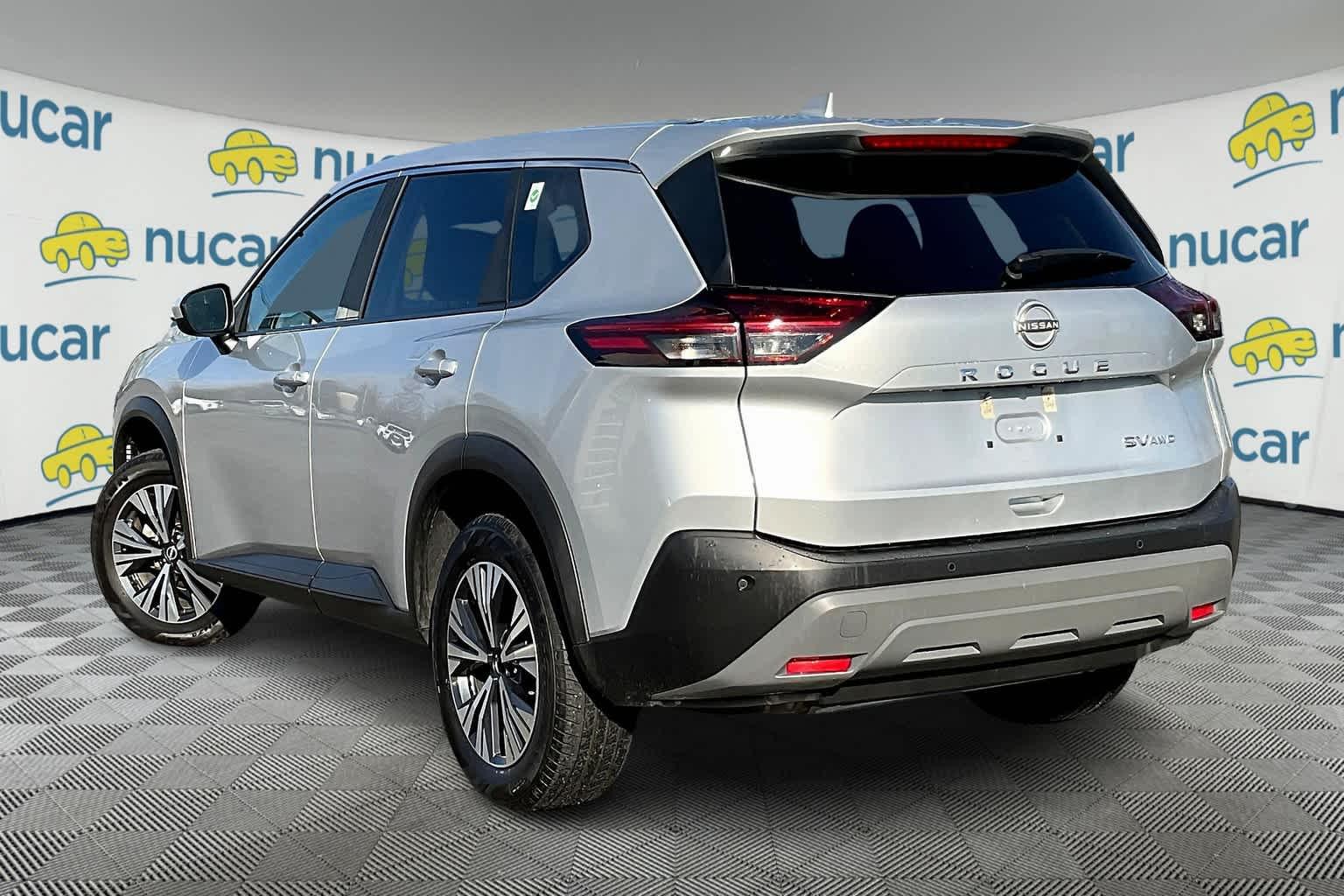 2023 Nissan Rogue SV - Photo 4