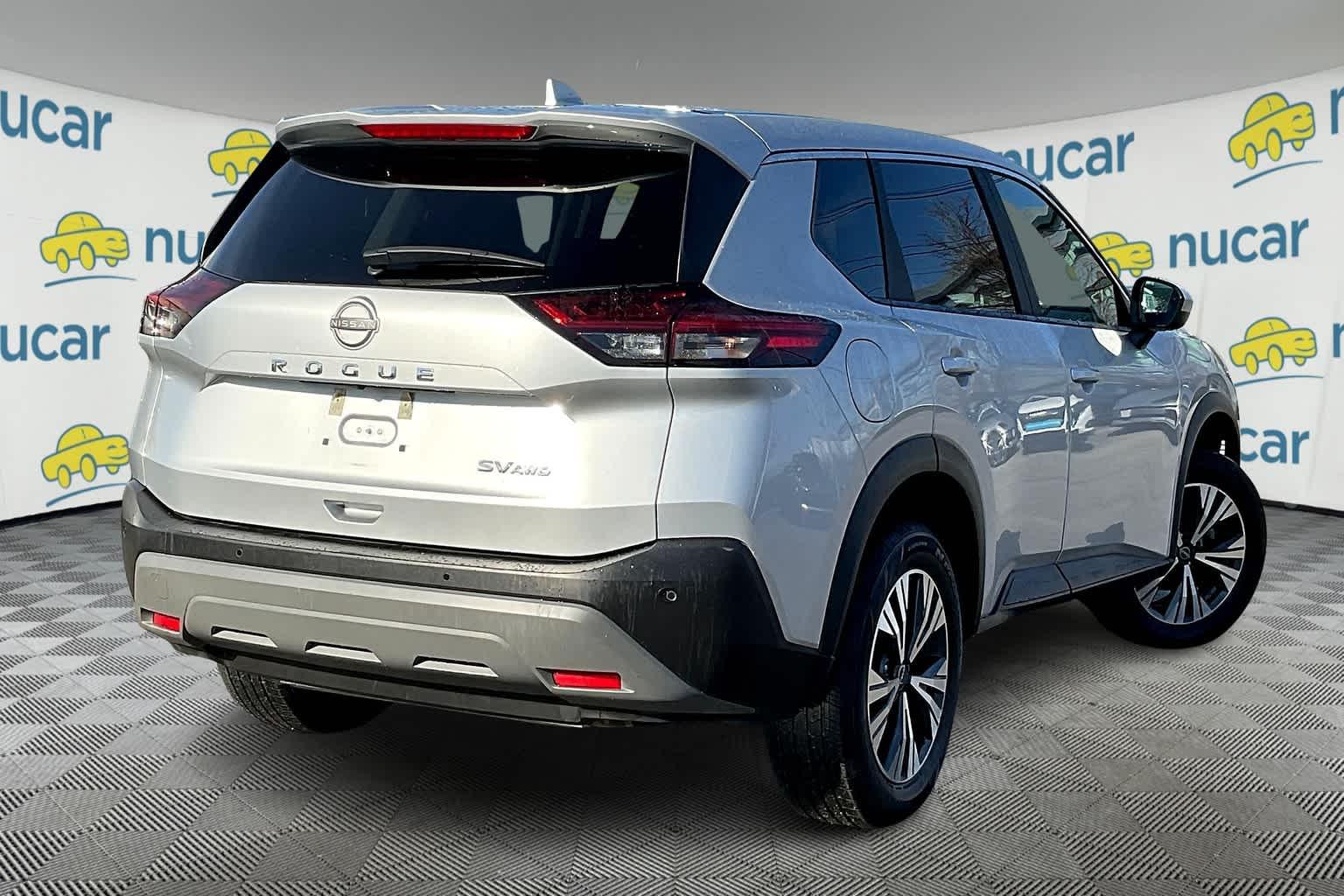 2023 Nissan Rogue SV - Photo 6