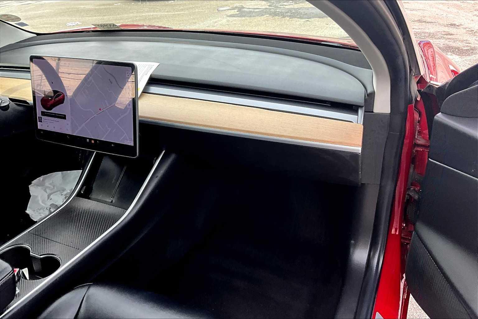 2018 Tesla Model 3 Long Range Battery - Photo 13