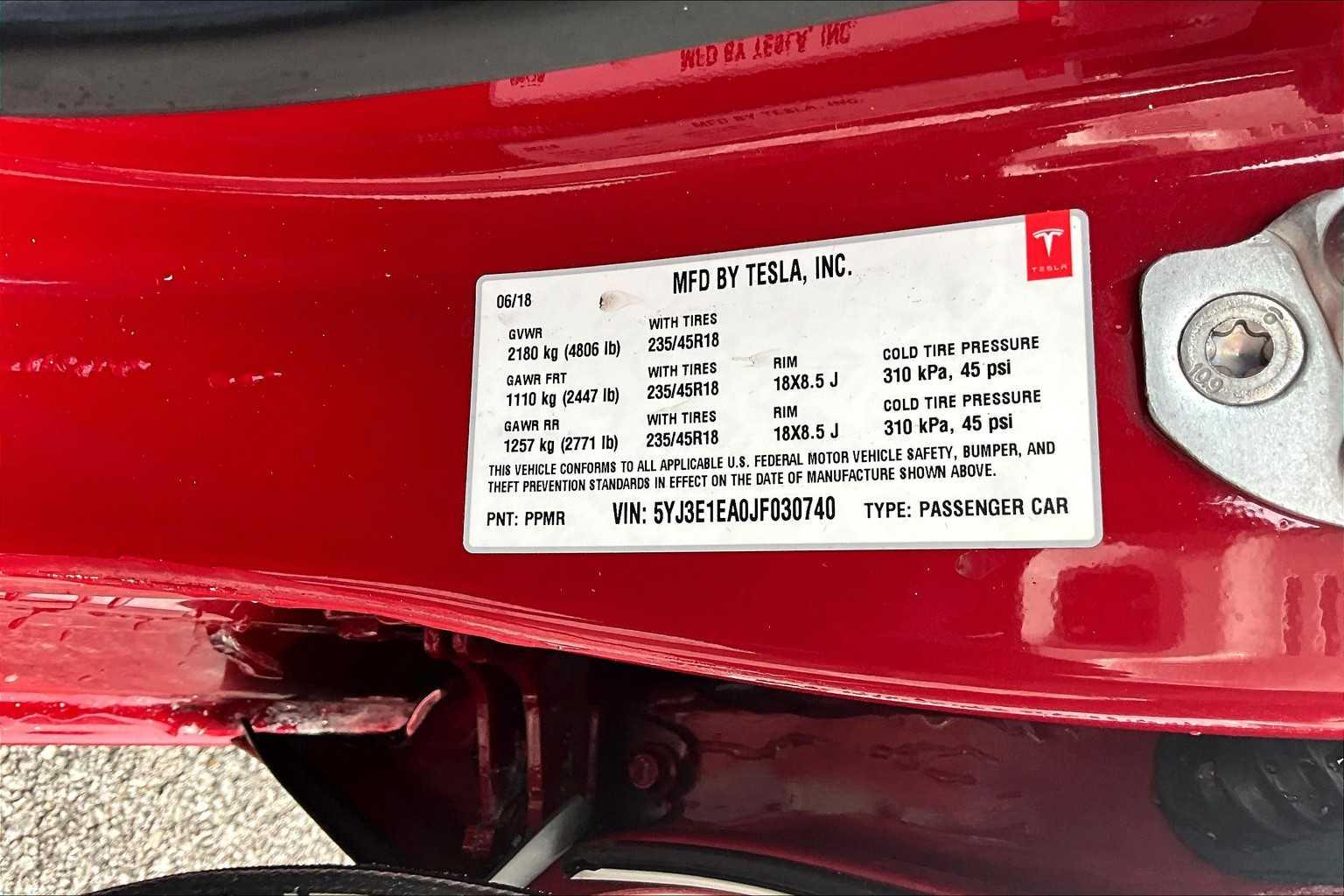 2018 Tesla Model 3 Long Range Battery - Photo 31