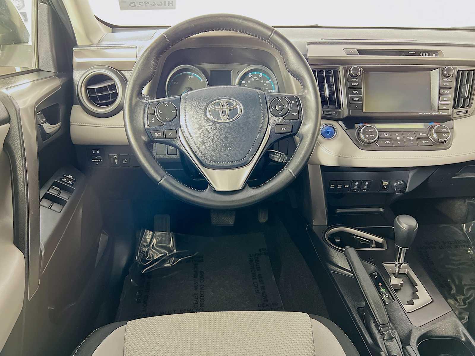 2018 Toyota RAV4 Hybrid XLE - Photo 24