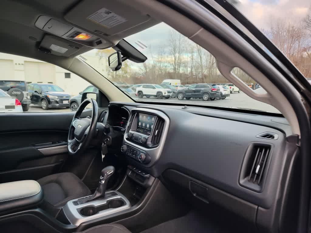 2022 Chevrolet Colorado 4WD LT Crew Cab 128 - Photo 11