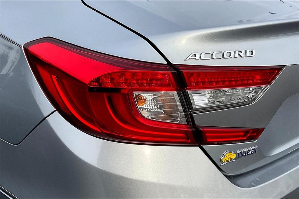 2021 Honda Accord EX-L - Photo 31