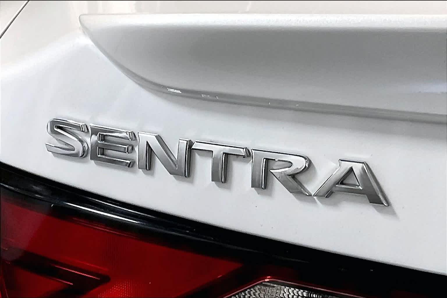 2021 Nissan Sentra SR - Photo 28