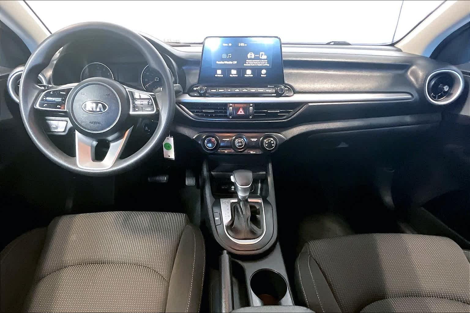 2021 Kia Forte LXS - Photo 21