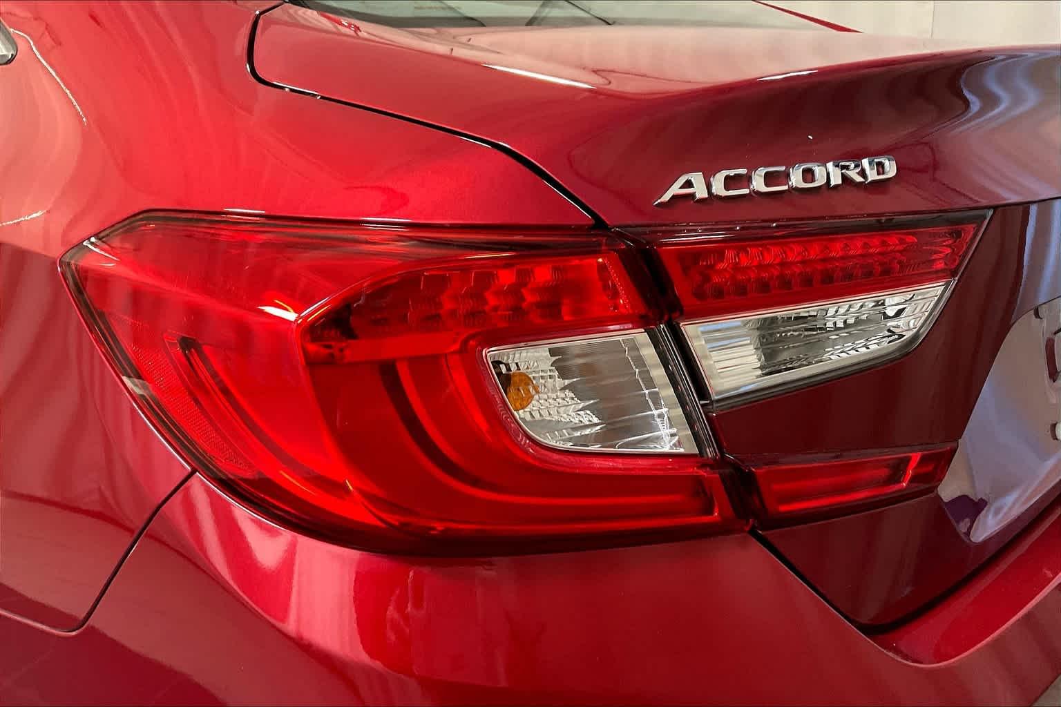 2021 Honda Accord LX - Photo 32