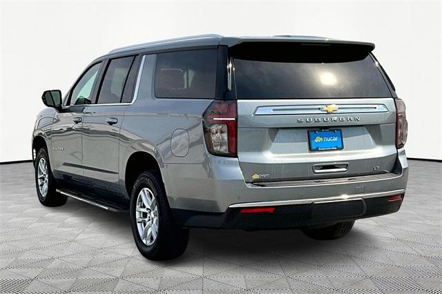 2023 Chevrolet Suburban LT - Photo 4