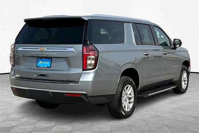 2023 Chevrolet Suburban LT - Photo 6