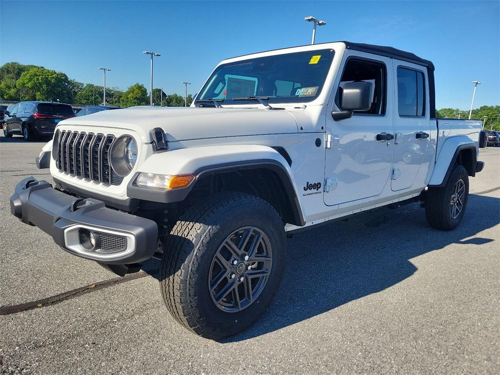 2024 Jeep Gladiator Sport - Photo 2