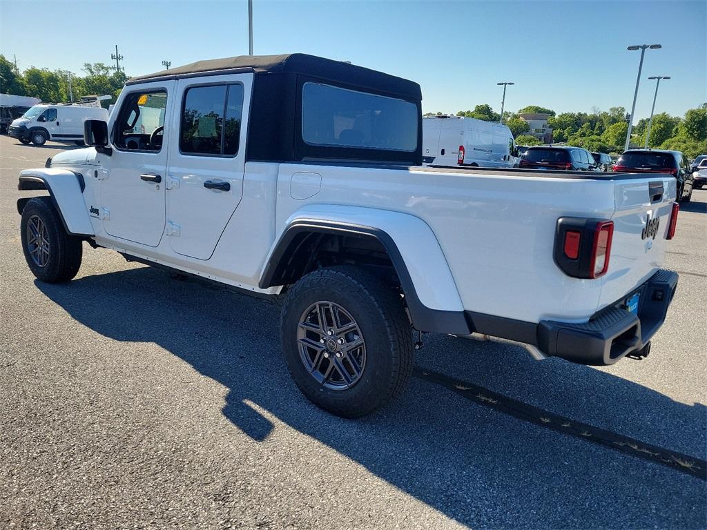 2024 Jeep Gladiator Sport - Photo 3