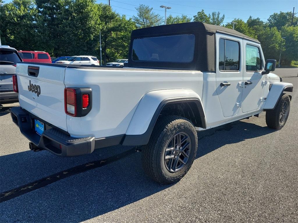 2024 Jeep Gladiator Sport - Photo 4