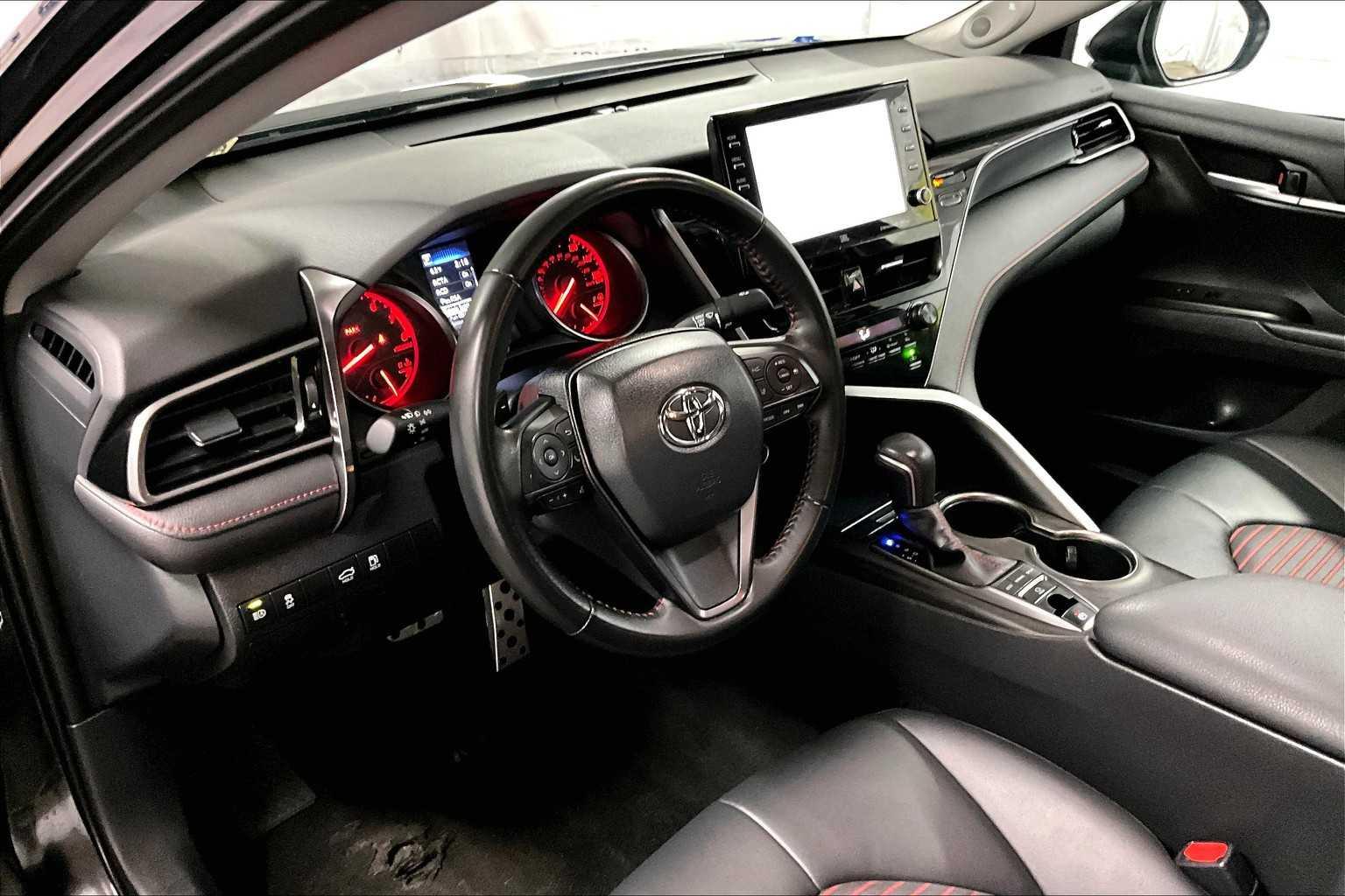 2023 Toyota Camry TRD V6 - Photo 8