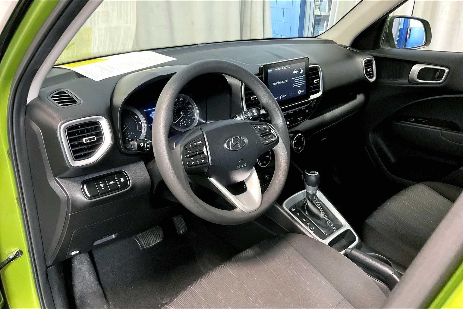 2020 Hyundai Venue SE - Photo 8