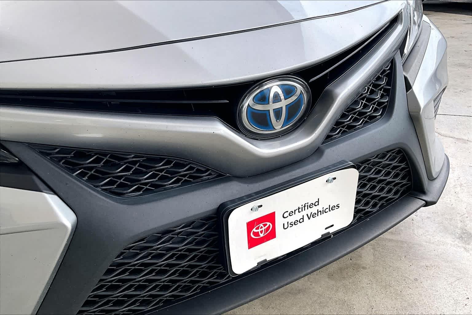 2020 Toyota Camry Hybrid SE - Photo 31