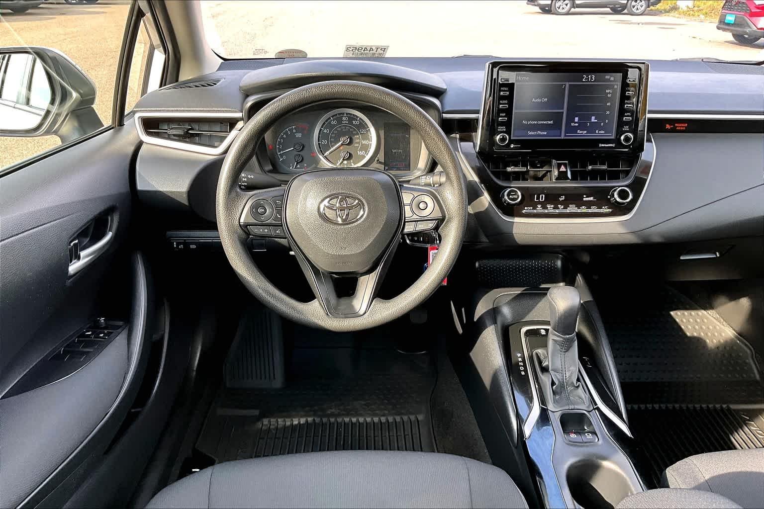 2021 Toyota Corolla LE - Photo 17