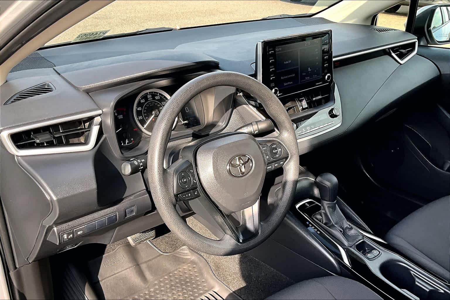 2021 Toyota Corolla LE - Photo 8