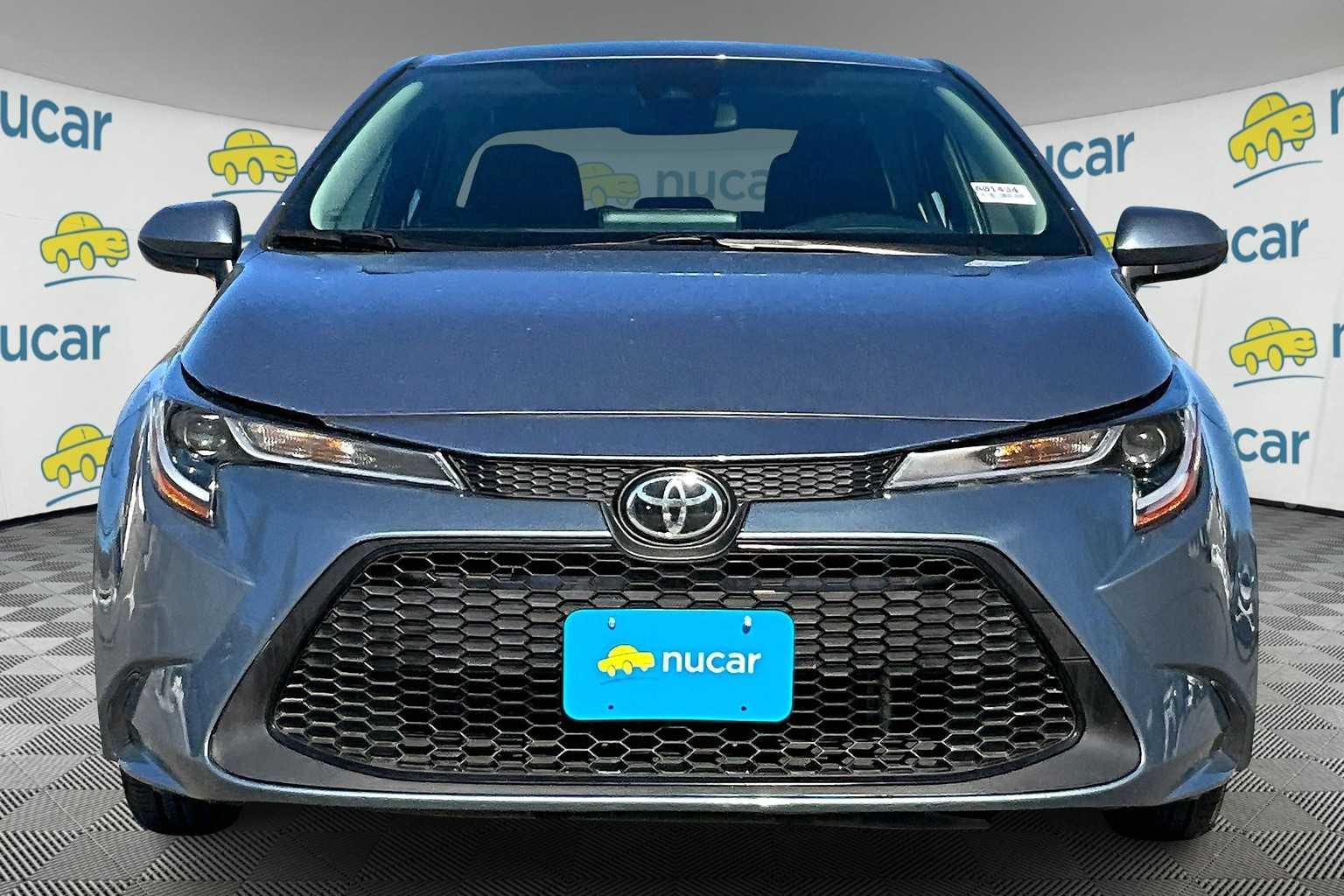 2022 Toyota Corolla LE - Photo 2