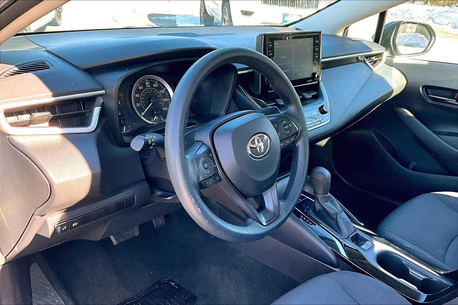 2022 Toyota Corolla LE - Photo 8