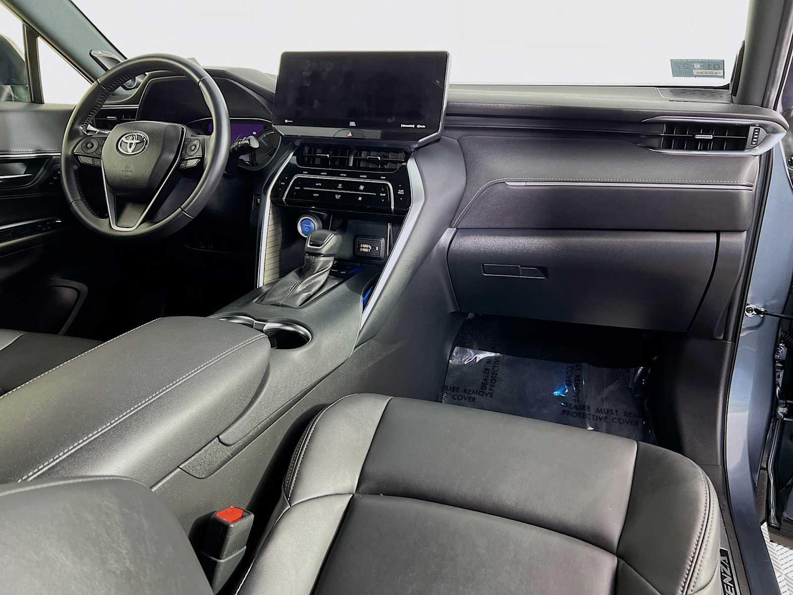 2022 Toyota Venza XLE - Photo 30